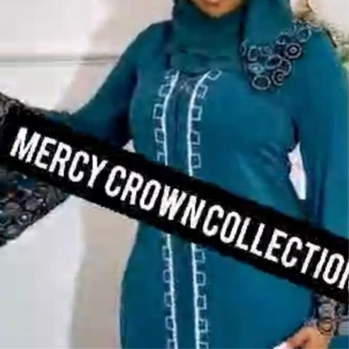 Minimal Abaya